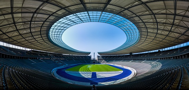 The Competitive Arena & Industry Headwinds
