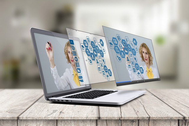 Augmented Reality (AR) Applications: Transforming Retail Experiences